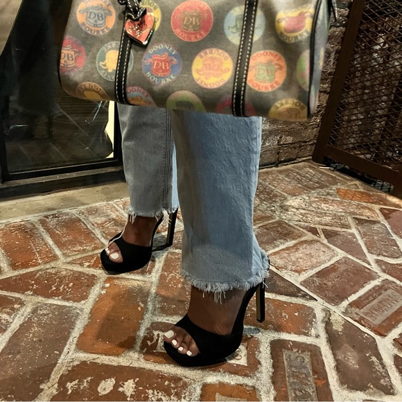 Steve Madden Luv Platform Stiletto size 8.5 - Picture 2 of 5